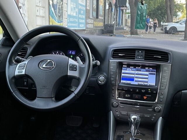 Черный Лексус ИС, объемом двигателя 2.5 л и пробегом 214 тыс. км за 11999 $, фото 22 на Automoto.ua