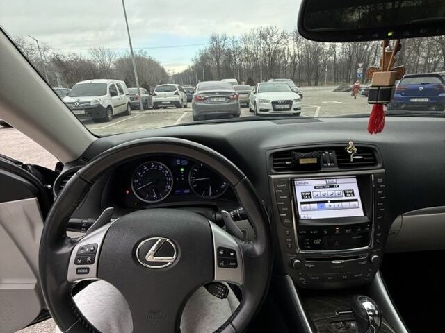 Чорний Лексус ІС, об'ємом двигуна 2.5 л та пробігом 170 тис. км за 12200 $, фото 6 на Automoto.ua