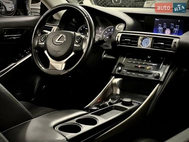 Черный Лексус ИС, объемом двигателя 2.5 л и пробегом 193 тыс. км за 16599 $, фото 25 на Automoto.ua