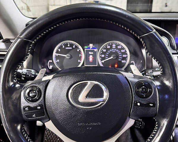 Чорний Лексус ІС, об'ємом двигуна 2.5 л та пробігом 204 тис. км за 17000 $, фото 33 на Automoto.ua