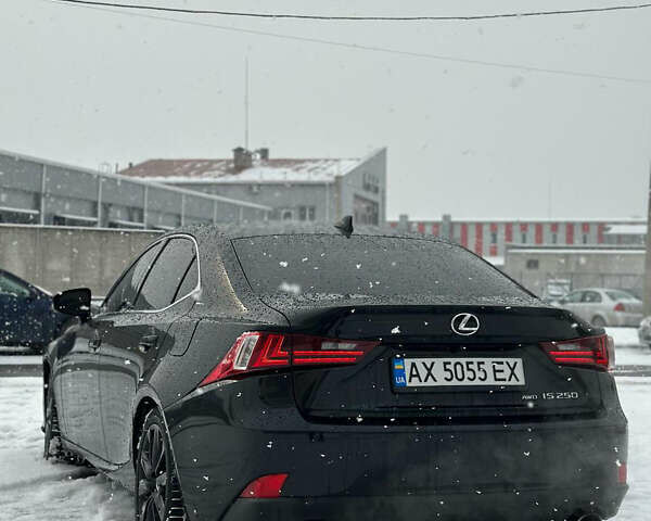 Черный Лексус ИС, объемом двигателя 2.5 л и пробегом 139 тыс. км за 15000 $, фото 6 на Automoto.ua