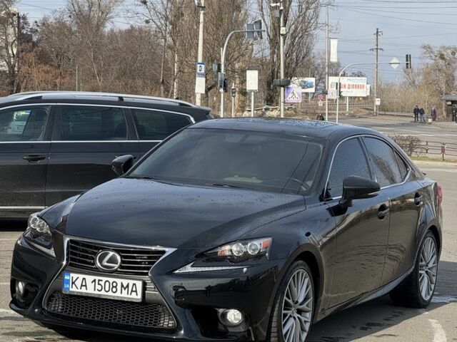 Черный Лексус ИС, объемом двигателя 2.5 л и пробегом 141 тыс. км за 16499 $, фото 2 на Automoto.ua