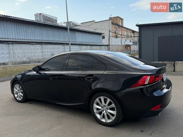 Чорний Лексус ІС, об'ємом двигуна 2.5 л та пробігом 135 тис. км за 16300 $, фото 2 на Automoto.ua