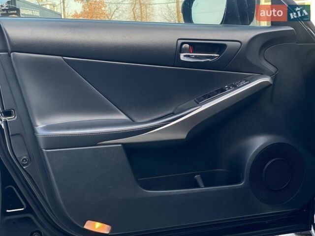 Черный Лексус ИС, объемом двигателя 2.5 л и пробегом 149 тыс. км за 17990 $, фото 22 на Automoto.ua