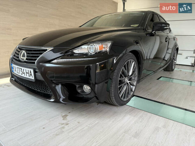 Черный Лексус ИС, объемом двигателя 2.5 л и пробегом 191 тыс. км за 15700 $, фото 6 на Automoto.ua