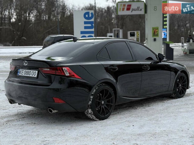 Черный Лексус ИС, объемом двигателя 2.5 л и пробегом 190 тыс. км за 14799 $, фото 4 на Automoto.ua