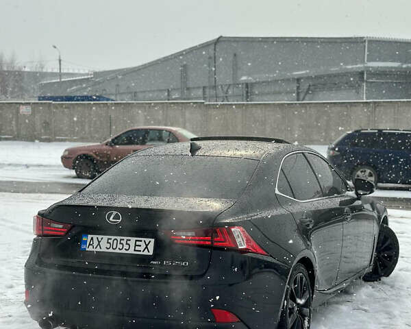 Черный Лексус ИС, объемом двигателя 2.5 л и пробегом 139 тыс. км за 15000 $, фото 7 на Automoto.ua