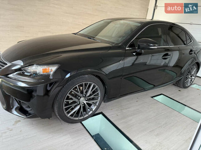 Черный Лексус ИС, объемом двигателя 2.5 л и пробегом 191 тыс. км за 15700 $, фото 8 на Automoto.ua