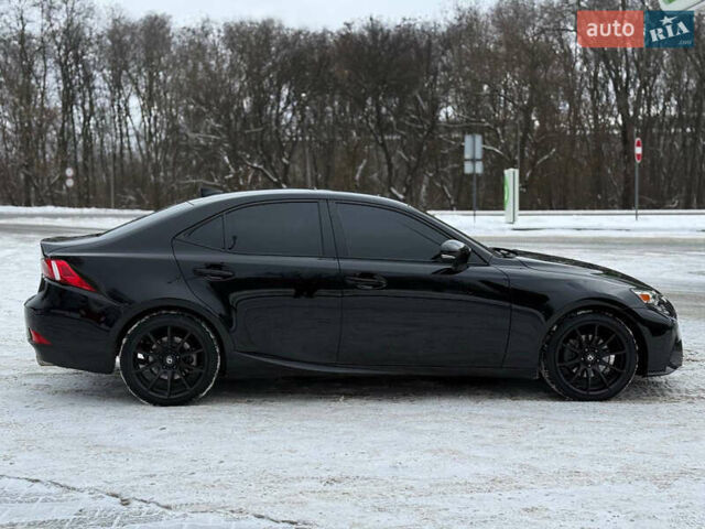 Черный Лексус ИС, объемом двигателя 2.5 л и пробегом 190 тыс. км за 14799 $, фото 5 на Automoto.ua
