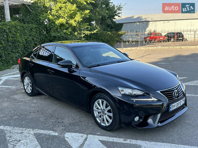 Чорний Лексус ІС, об'ємом двигуна 2.49 л та пробігом 210 тис. км за 16500 $, фото 5 на Automoto.ua