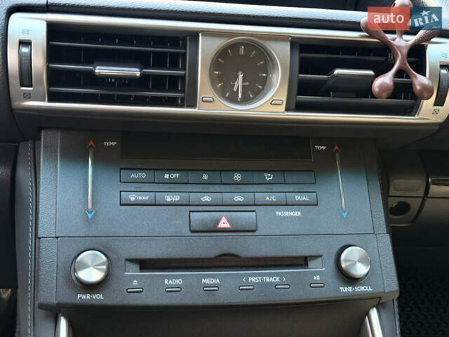 Черный Лексус ИС, объемом двигателя 2.5 л и пробегом 120 тыс. км за 16500 $, фото 23 на Automoto.ua