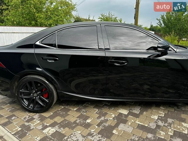 Чорний Лексус ІС, об'ємом двигуна 2.5 л та пробігом 225 тис. км за 17000 $, фото 8 на Automoto.ua