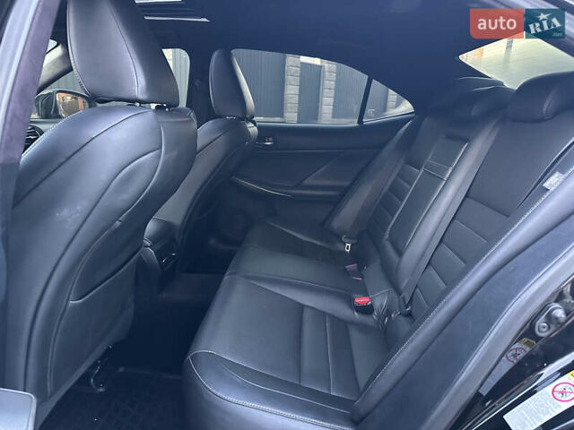 Черный Лексус ИС, объемом двигателя 2.5 л и пробегом 121 тыс. км за 16999 $, фото 44 на Automoto.ua