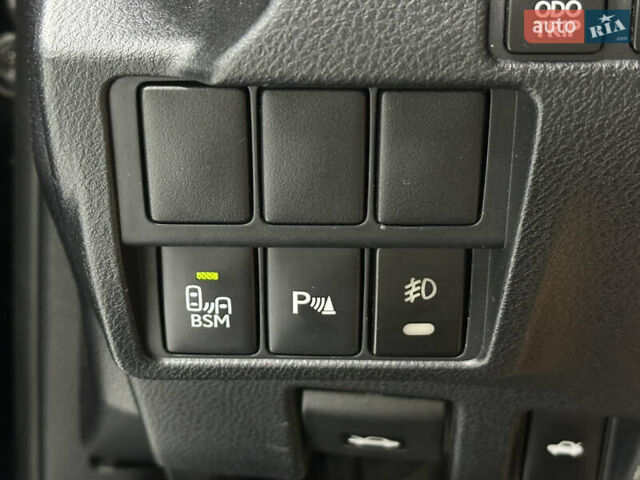 Черный Лексус ИС, объемом двигателя 2.5 л и пробегом 160 тыс. км за 15999 $, фото 17 на Automoto.ua