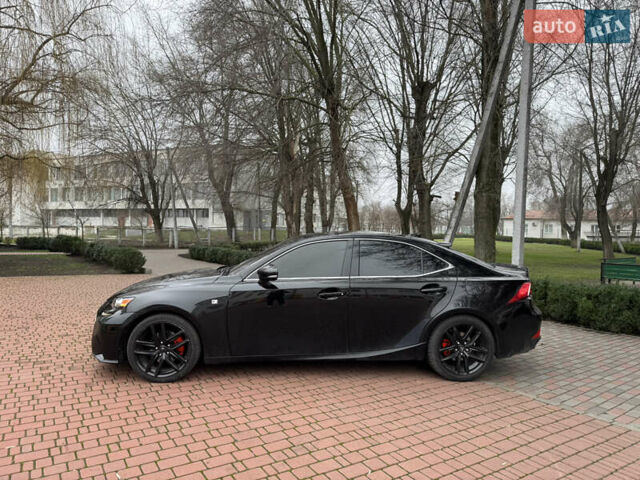 Черный Лексус ИС, объемом двигателя 2.5 л и пробегом 196 тыс. км за 16500 $, фото 3 на Automoto.ua