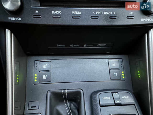 Черный Лексус ИС, объемом двигателя 2.5 л и пробегом 121 тыс. км за 16999 $, фото 46 на Automoto.ua