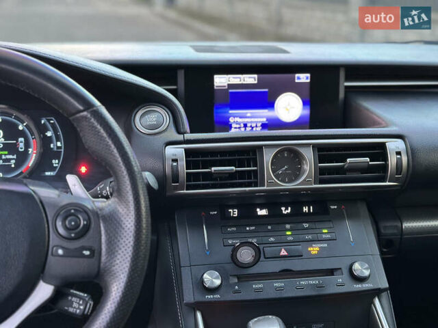 Черный Лексус ИС, объемом двигателя 2.5 л и пробегом 121 тыс. км за 16999 $, фото 42 на Automoto.ua