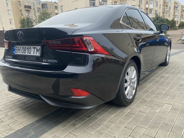 Черный Лексус ИС, объемом двигателя 2.5 л и пробегом 188 тыс. км за 17500 $, фото 3 на Automoto.ua