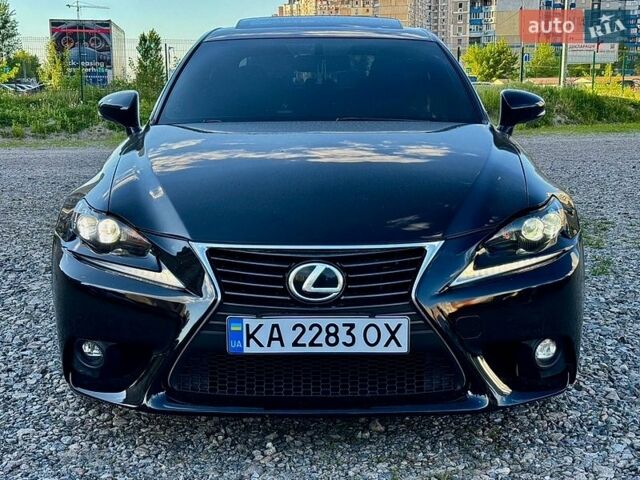 Черный Лексус ИС, объемом двигателя 2.5 л и пробегом 203 тыс. км за 13900 $, фото 1 на Automoto.ua