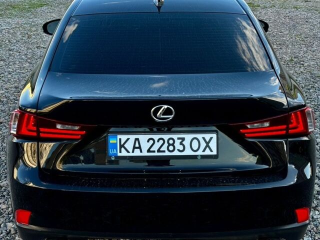 Чорний Лексус ІС, об'ємом двигуна 2.5 л та пробігом 203 тис. км за 13300 $, фото 14 на Automoto.ua