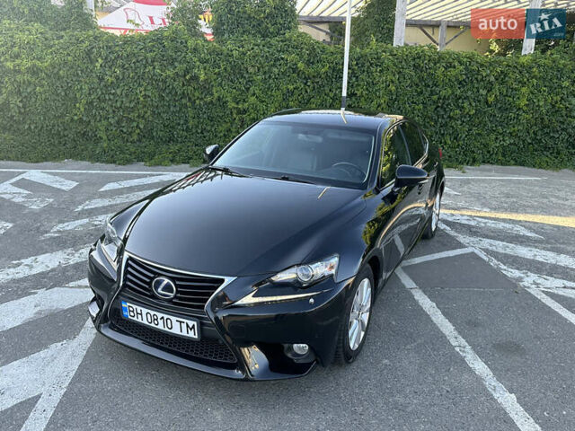 Чорний Лексус ІС, об'ємом двигуна 2.49 л та пробігом 210 тис. км за 16500 $, фото 3 на Automoto.ua