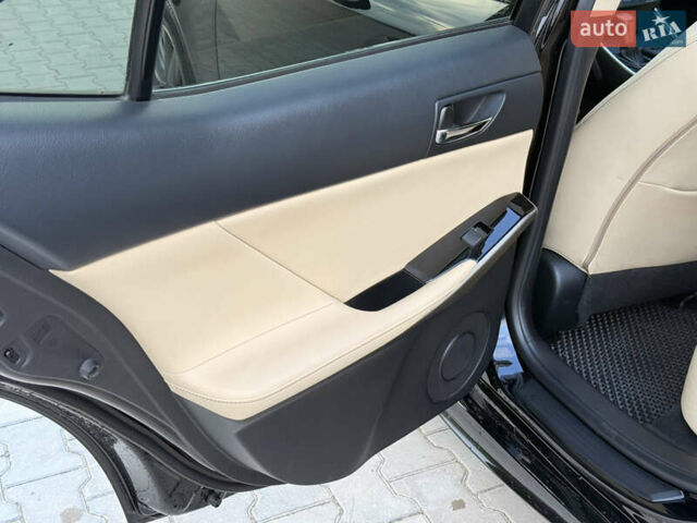 Черный Лексус ИС, объемом двигателя 2.5 л и пробегом 120 тыс. км за 16500 $, фото 32 на Automoto.ua