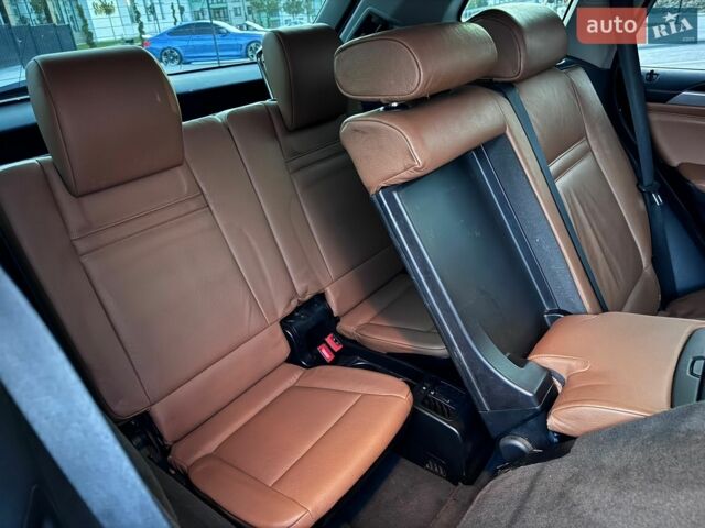 Черный Лексус ИС, объемом двигателя 2.5 л и пробегом 99 тыс. км за 4614 $, фото 3 на Automoto.ua