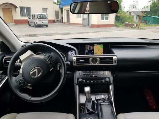Чорний Лексус ІС, об'ємом двигуна 0 л та пробігом 218 тис. км за 17600 $, фото 15 на Automoto.ua