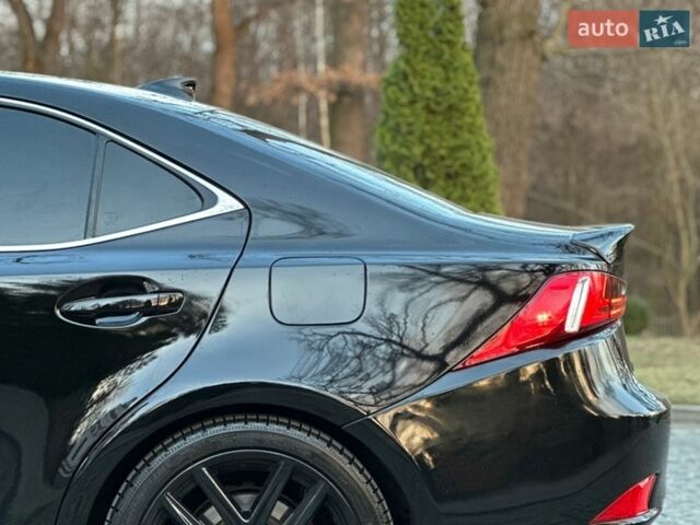 Черный Лексус ИС, объемом двигателя 2.5 л и пробегом 122 тыс. км за 17500 $, фото 15 на Automoto.ua