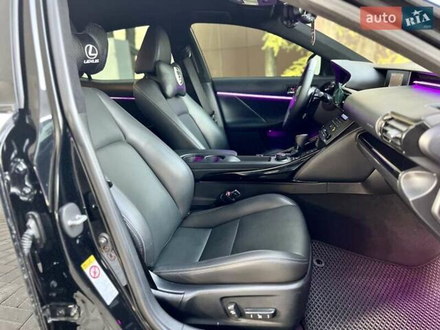 Черный Лексус ИС, объемом двигателя 2.5 л и пробегом 168 тыс. км за 22900 $, фото 41 на Automoto.ua