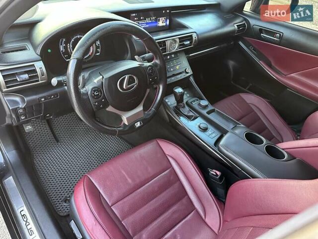 Чорний Лексус ІС, об'ємом двигуна 2.5 л та пробігом 177 тис. км за 14500 $, фото 17 на Automoto.ua