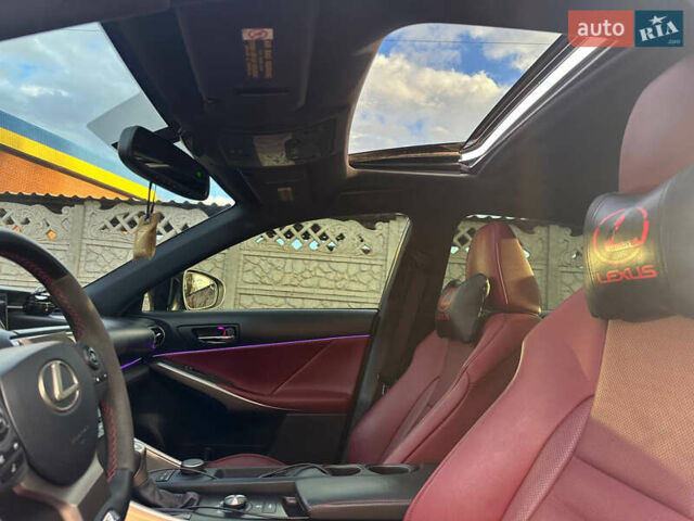 Чорний Лексус ІС, об'ємом двигуна 2.5 л та пробігом 165 тис. км за 17500 $, фото 23 на Automoto.ua