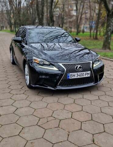 Черный Лексус ИС, объемом двигателя 2.5 л и пробегом 142 тыс. км за 16000 $, фото 1 на Automoto.ua