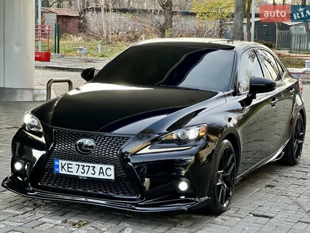 Черный Лексус ИС, объемом двигателя 2.5 л и пробегом 168 тыс. км за 22900 $, фото 4 на Automoto.ua