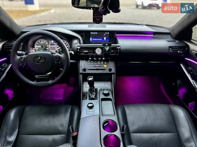 Черный Лексус ИС, объемом двигателя 2.5 л и пробегом 168 тыс. км за 22900 $, фото 35 на Automoto.ua