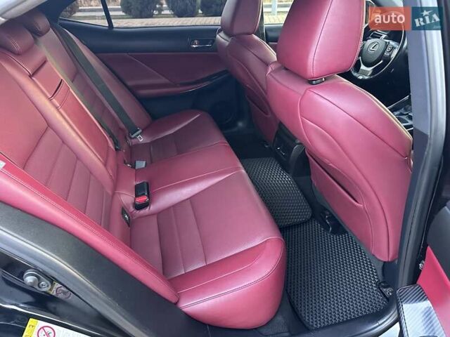 Чорний Лексус ІС, об'ємом двигуна 2.5 л та пробігом 177 тис. км за 14500 $, фото 23 на Automoto.ua