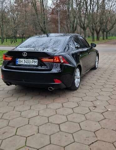 Черный Лексус ИС, объемом двигателя 2.5 л и пробегом 142 тыс. км за 16000 $, фото 3 на Automoto.ua