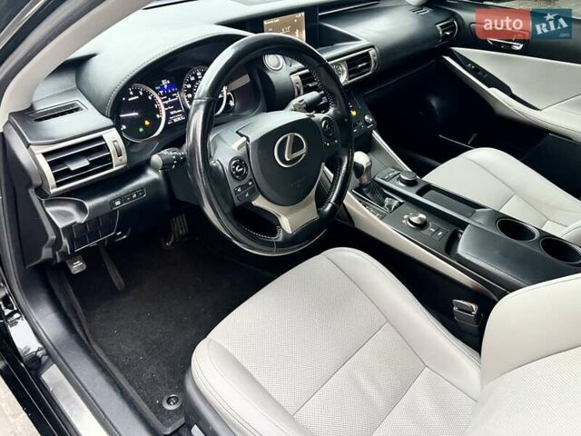 Чорний Лексус ІС, об'ємом двигуна 2.5 л та пробігом 195 тис. км за 14900 $, фото 20 на Automoto.ua