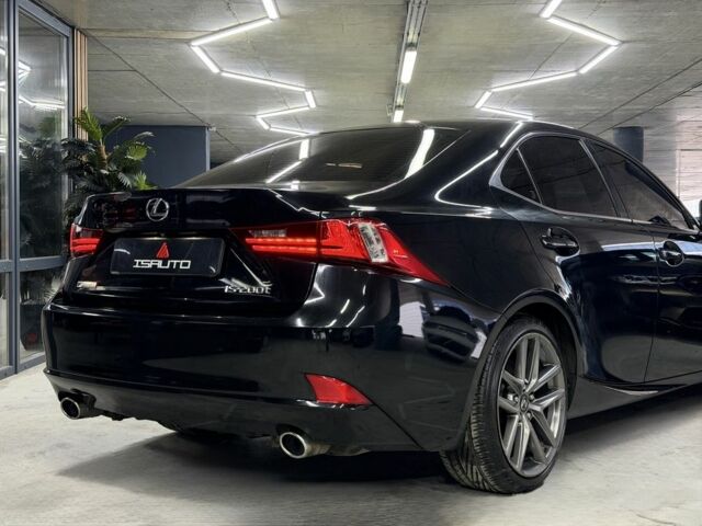 Черный Лексус ИС, объемом двигателя 2 л и пробегом 92 тыс. км за 18900 $, фото 11 на Automoto.ua