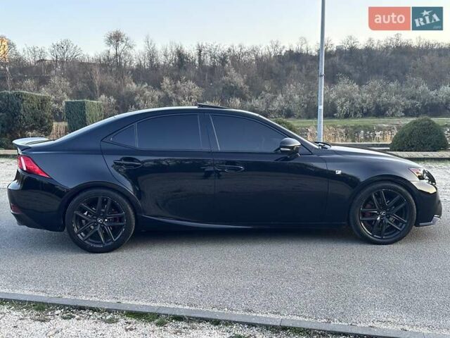 Чорний Лексус ІС, об'ємом двигуна 2.5 л та пробігом 177 тис. км за 14500 $, фото 4 на Automoto.ua