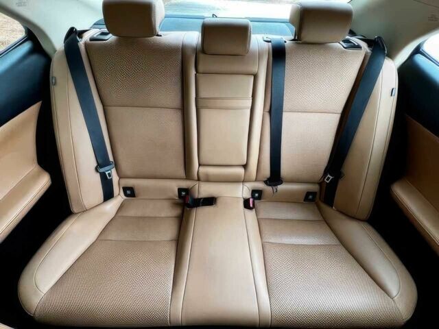 Черный Лексус ИС, объемом двигателя 2.5 л и пробегом 126 тыс. км за 10000 $, фото 18 на Automoto.ua