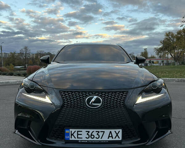 Чорний Лексус ІС, об'ємом двигуна 2.5 л та пробігом 165 тис. км за 17500 $, фото 3 на Automoto.ua