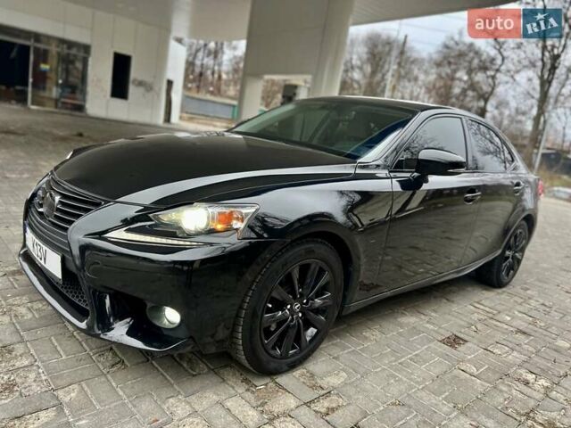 Чорний Лексус ІС, об'ємом двигуна 2.5 л та пробігом 195 тис. км за 14900 $, фото 5 на Automoto.ua