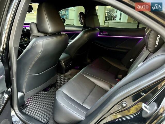 Черный Лексус ИС, объемом двигателя 2.5 л и пробегом 168 тыс. км за 22900 $, фото 32 на Automoto.ua