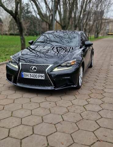 Черный Лексус ИС, объемом двигателя 2.5 л и пробегом 142 тыс. км за 16000 $, фото 2 на Automoto.ua