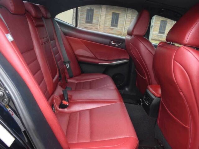 Чорний Лексус ІС, об'ємом двигуна 3.5 л та пробігом 75 тис. км за 6100 $, фото 10 на Automoto.ua