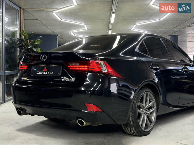 Черный Лексус ИС, объемом двигателя 2 л и пробегом 92 тыс. км за 18900 $, фото 15 на Automoto.ua