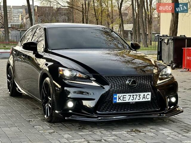 Черный Лексус ИС, объемом двигателя 2.5 л и пробегом 168 тыс. км за 22900 $, фото 1 на Automoto.ua