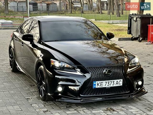 Черный Лексус ИС, объемом двигателя 2.5 л и пробегом 168 тыс. км за 22900 $, фото 2 на Automoto.ua
