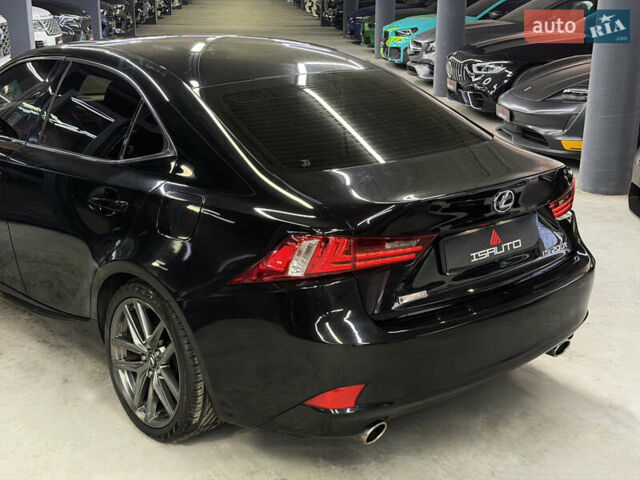 Черный Лексус ИС, объемом двигателя 2 л и пробегом 92 тыс. км за 18900 $, фото 11 на Automoto.ua